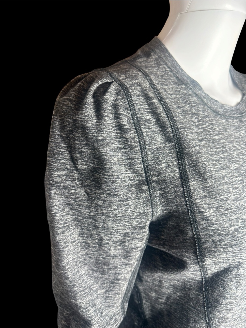 Lululemon Women’s Lab City Pullover Gray Puff Sleeve Long Sleeve Top Size 10